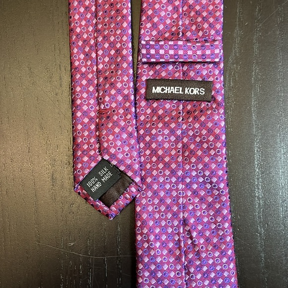 Michael Kors slim silk tie - Picture 2 of 3